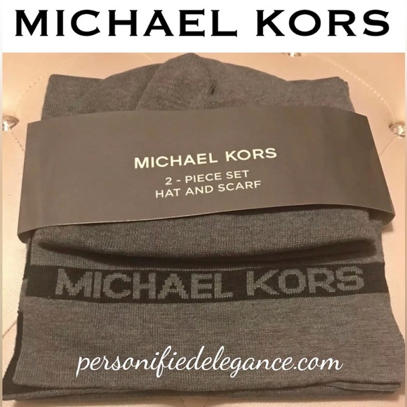 Michael Kors Side Stripe Knit Hat & Scarf Set Ash Gray & Black O/S - Picture 12 of 12